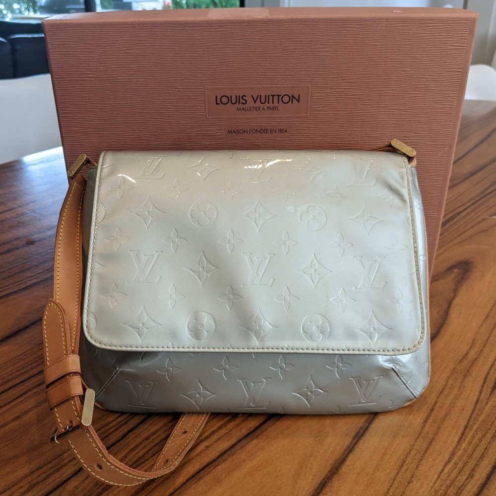LOUIS VUITTON Vernis Monogram Thompson Shoulder Bag, with box